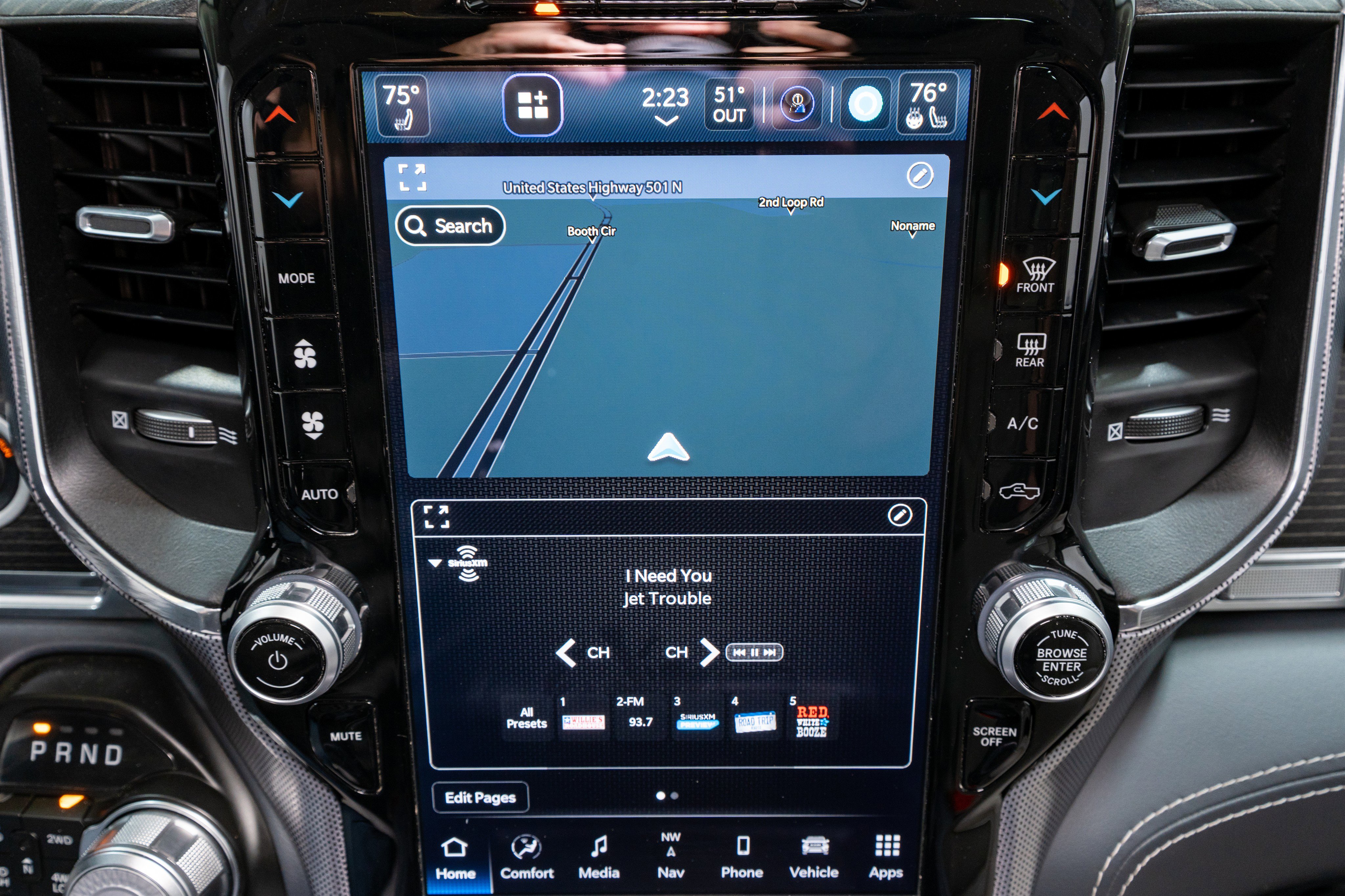 Used 2023 RAM 1500 Limited image 25