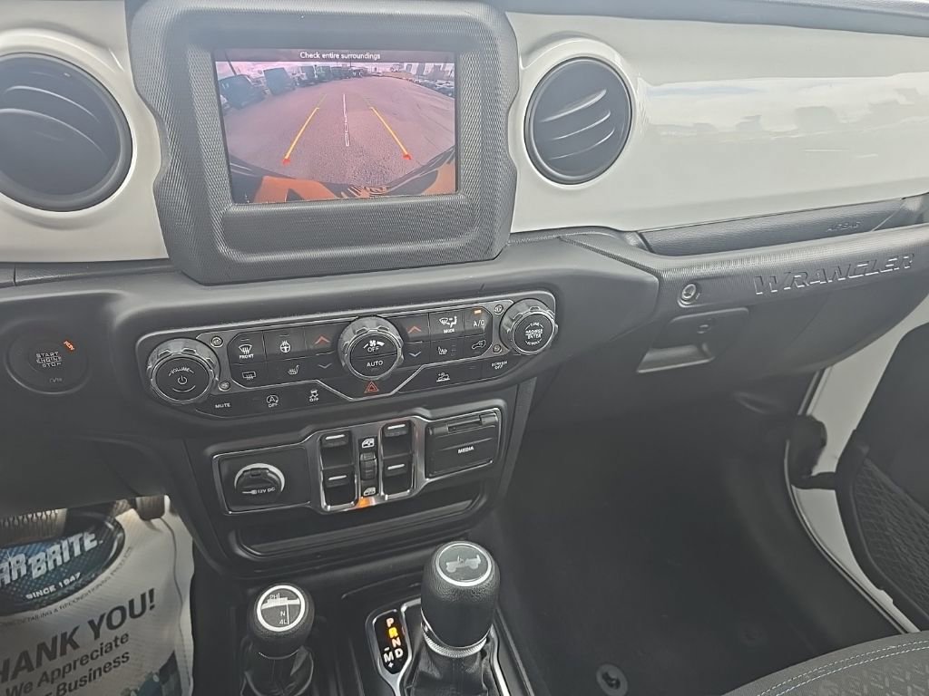 Used 2021 Jeep Wrangler Unlimited Islander AWD/4WD image 24