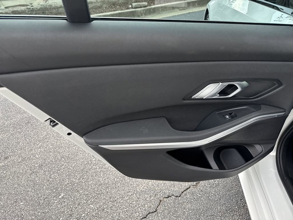 Used 2021 BMW 330i Sedan image 19