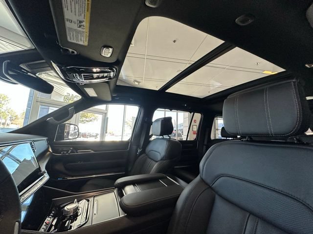 New 2026 Jeep Grand Wagoneer Summit AWD/4WD image 23