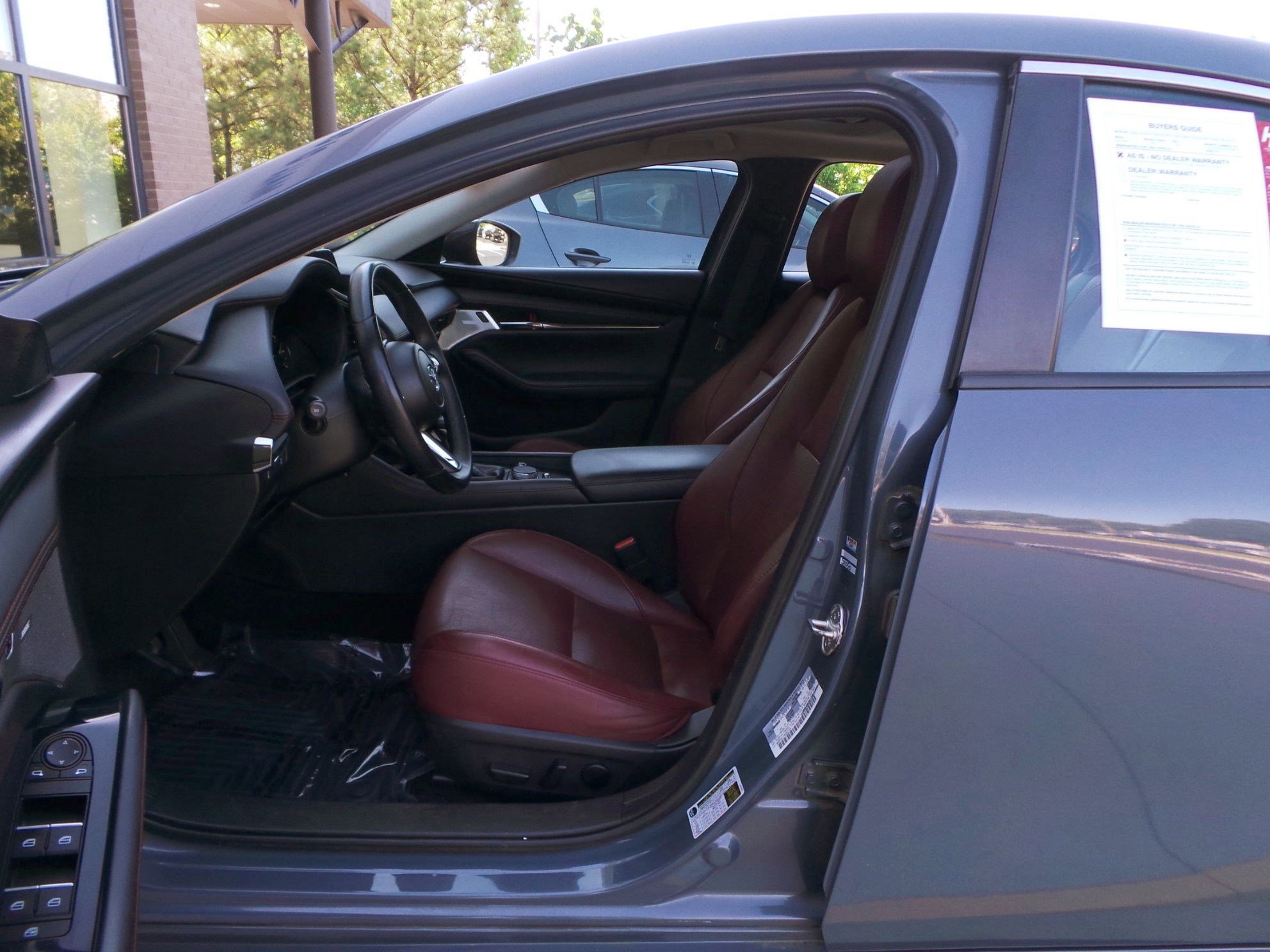 Used 2022 MAZDA MAZDA3 s FWD image 24