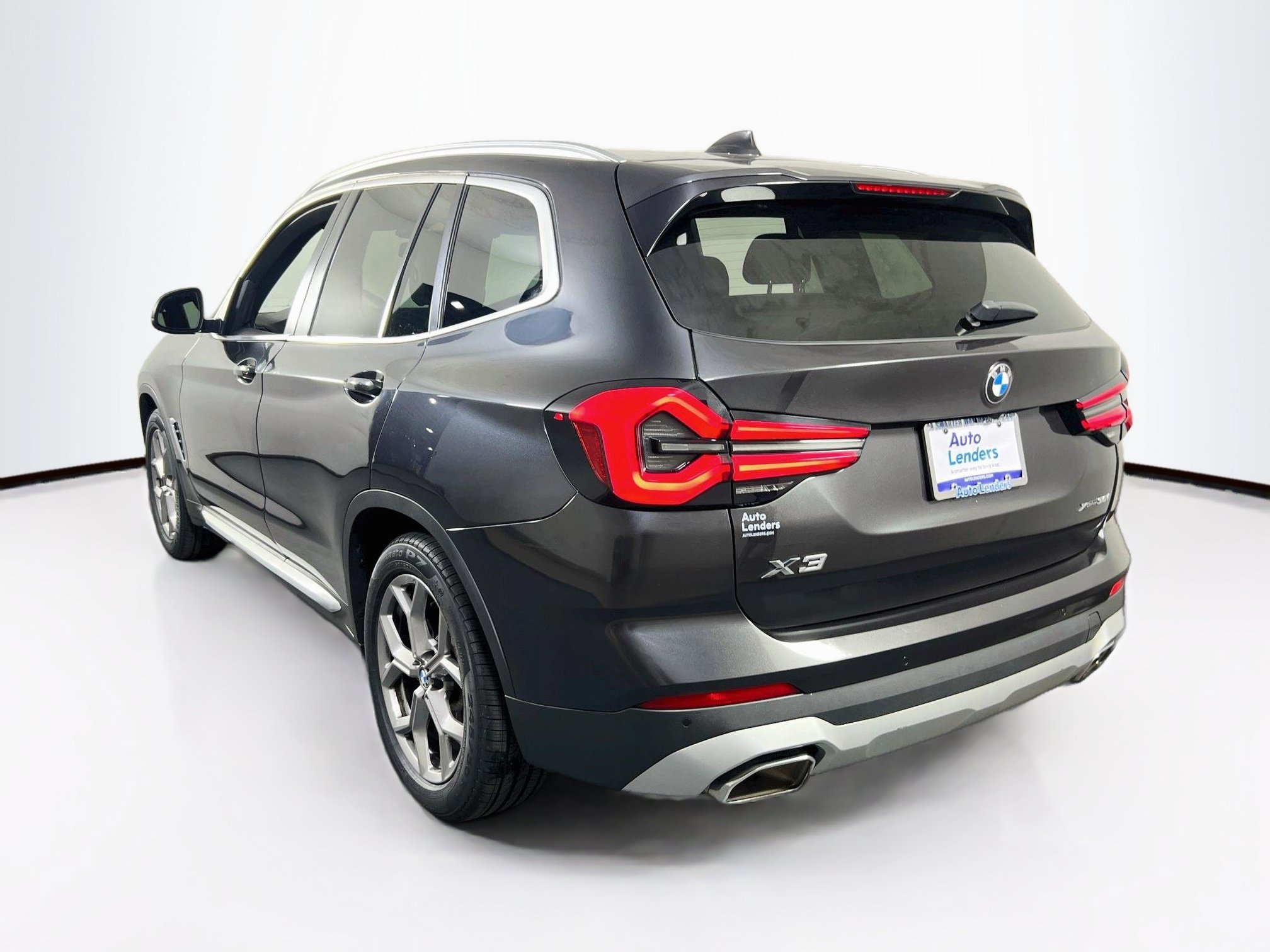 Used 2022 BMW X3 xDrive30i w/ Convenience Package AWD/4WD image 7
