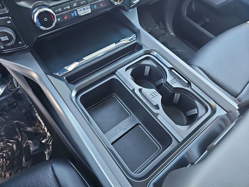New 2026 Ford F350 Lariat w/ FX4 Off-Road Package image 24