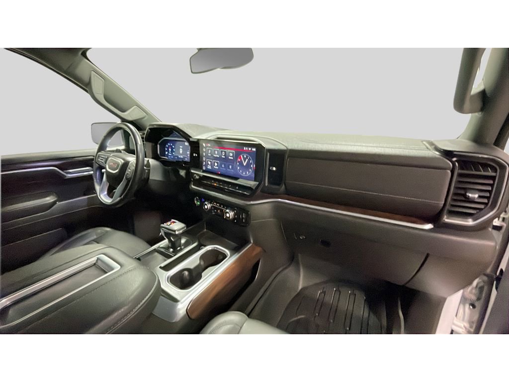 Used 2022 GMC Sierra 1500 SLT AWD/4WD image 18