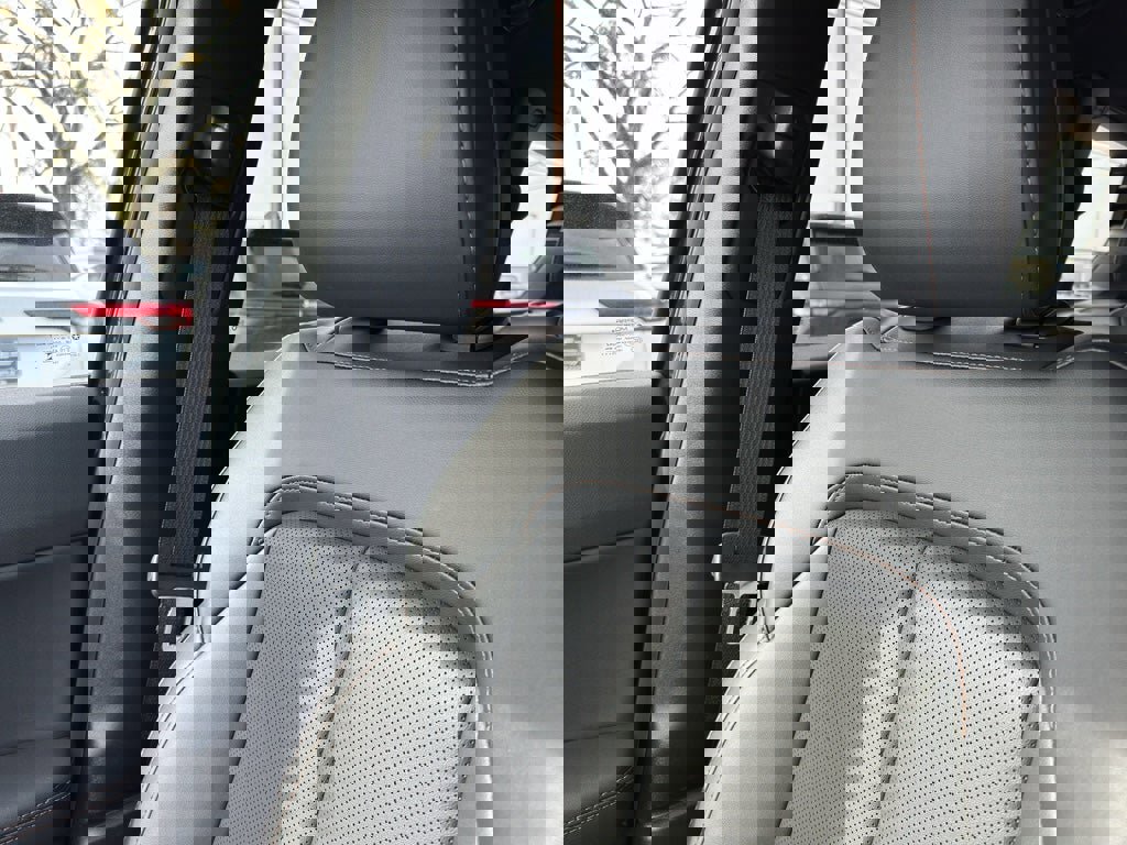 New 2026 Jeep Cherokee Limited image 20