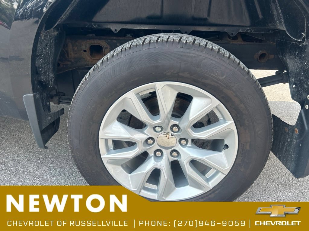 Used 2022 Chevrolet Silverado 1500 Custom AWD/4WD image 12