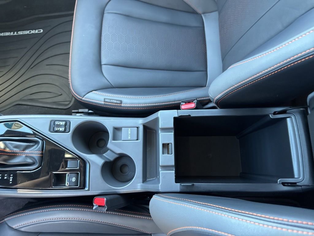 Used 2025 Subaru Crosstrek 2.5i Limited w/ Crosstrek Mirror Package image 21