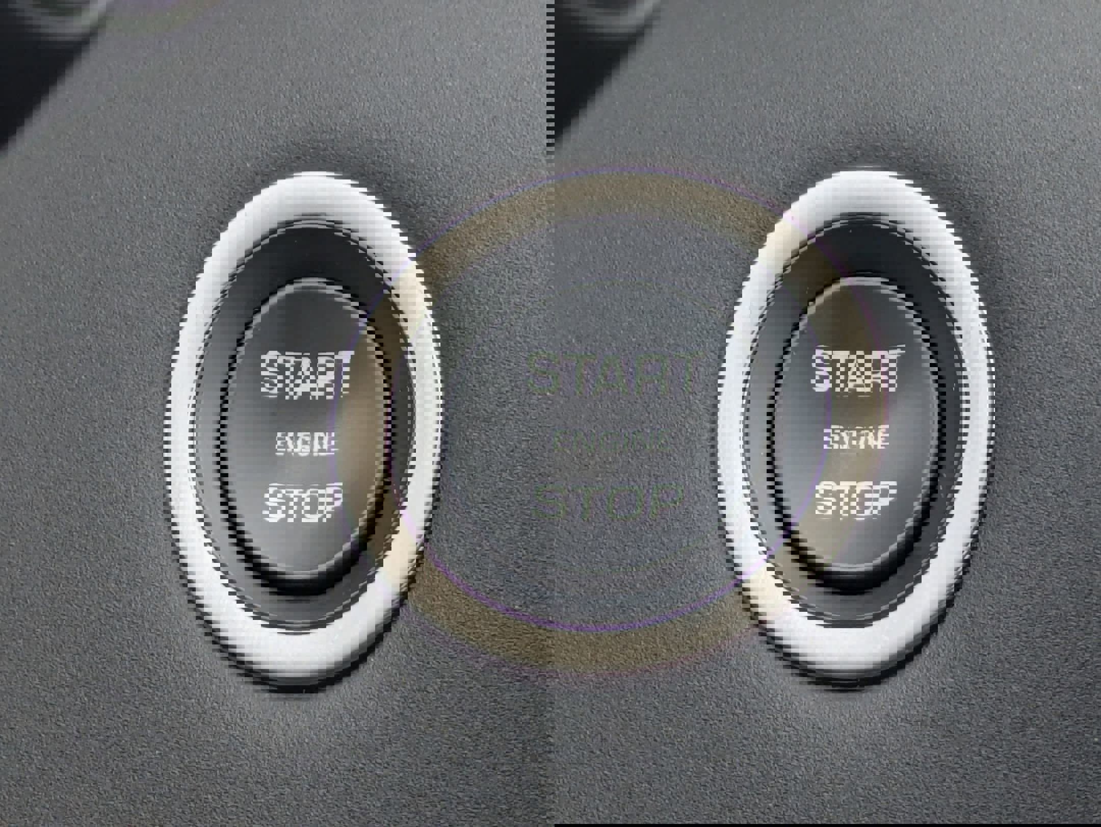 Certified 2025 Land Rover Range Rover Evoque S image 17