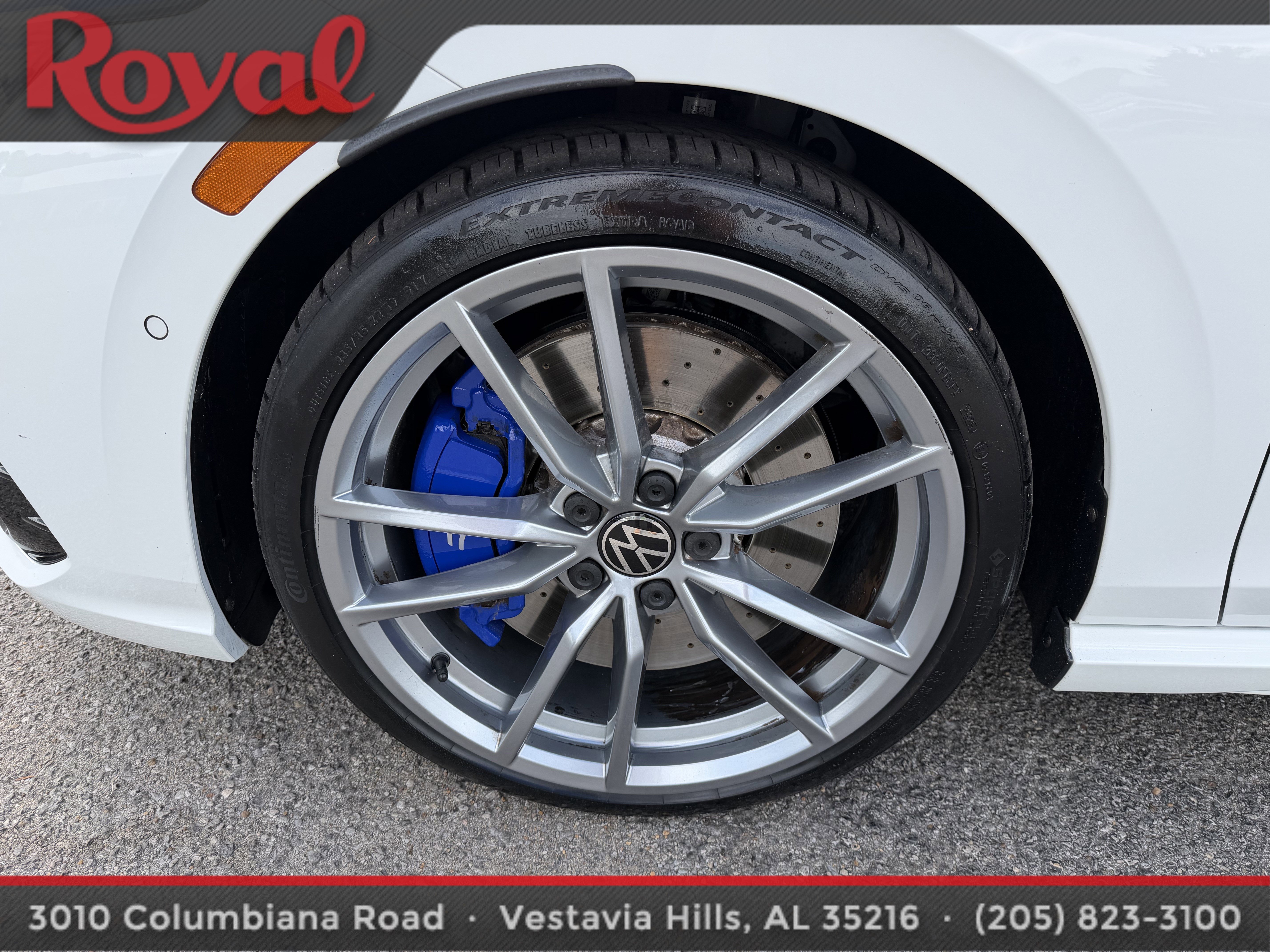 Certified 2024 Volkswagen Golf R AWD/4WD image 9