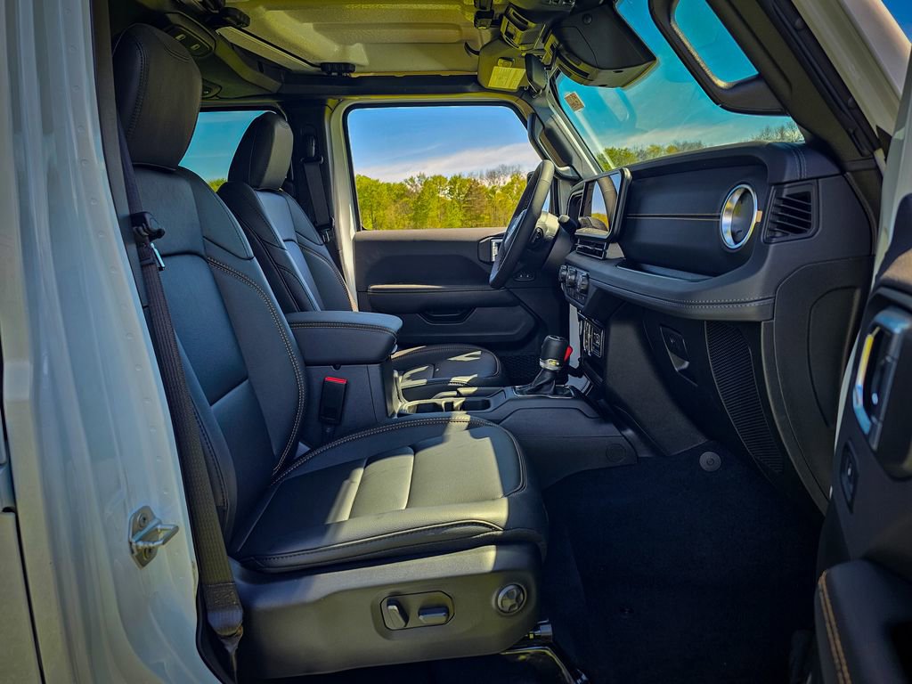 New 2026 Jeep Gladiator Sport AWD/4WD image 35