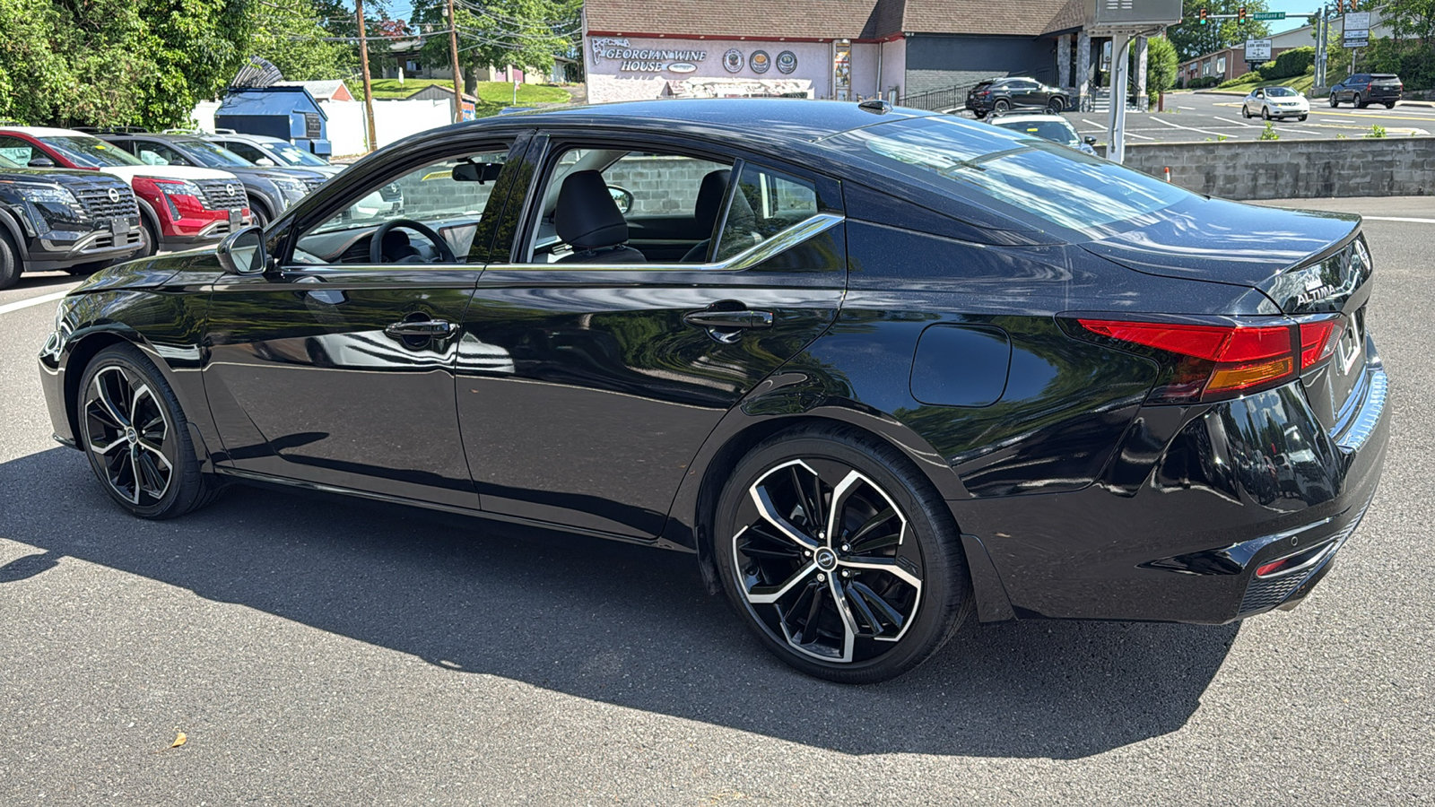 Certified 2023 Nissan Altima 2.5 SR FWD image 22