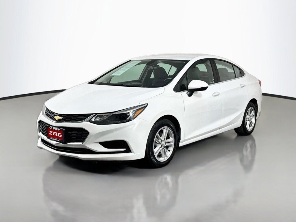 Used 2018 Chevrolet Cruze LT w/ LT Fleet Convenience Package