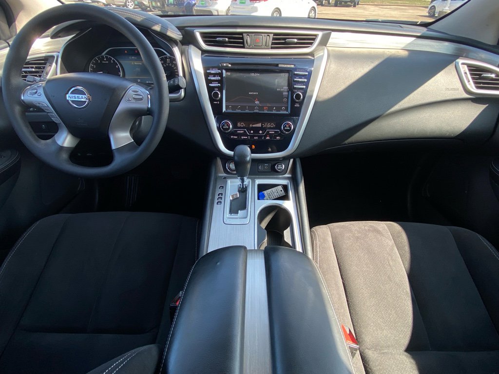 Used 2018 Nissan Murano S image 11