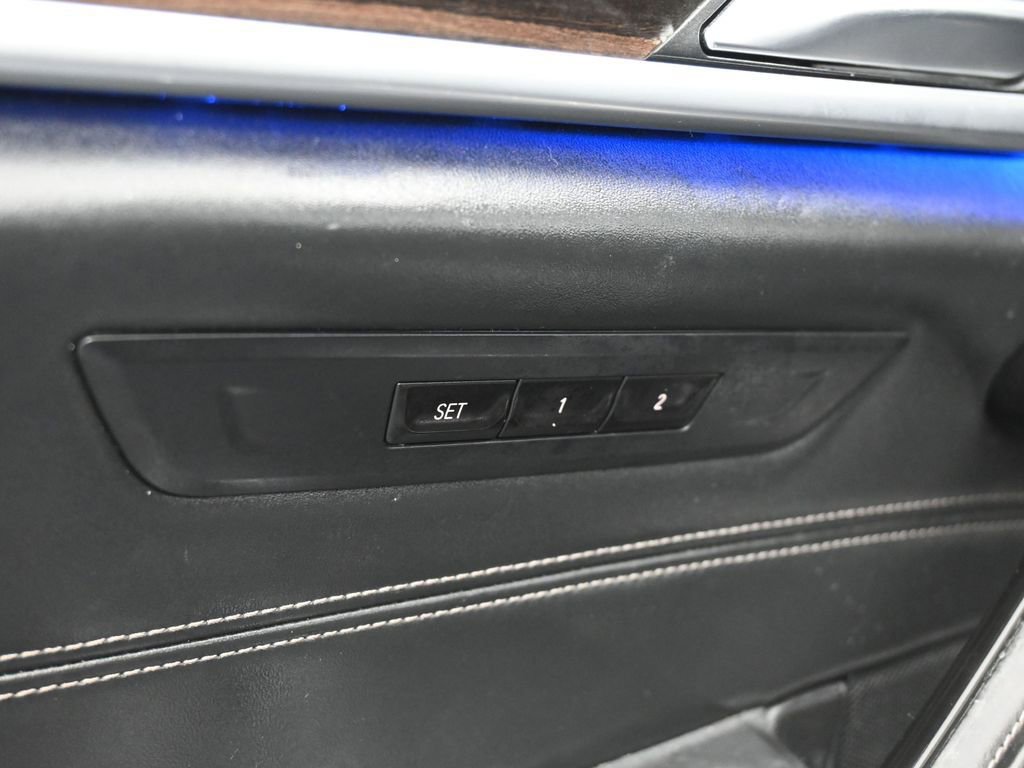 Used 2017 BMW 540i image 19