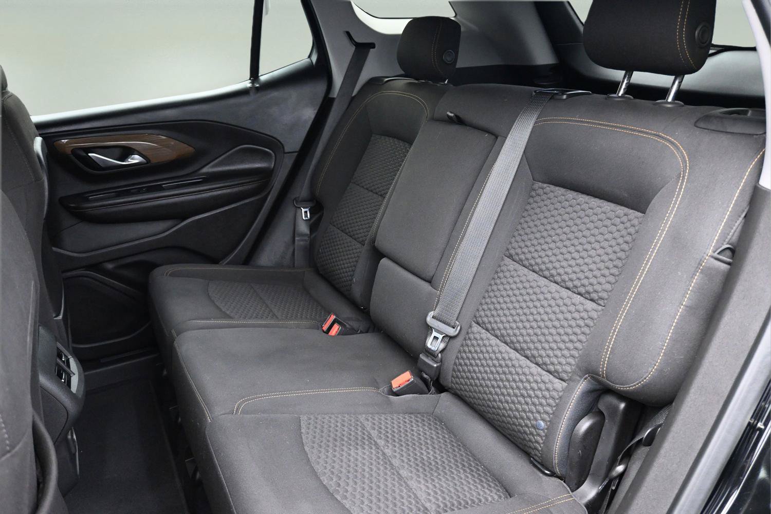 Used 2020 GMC Terrain SLE w/ Driver Convenience Package AWD/4WD image 11