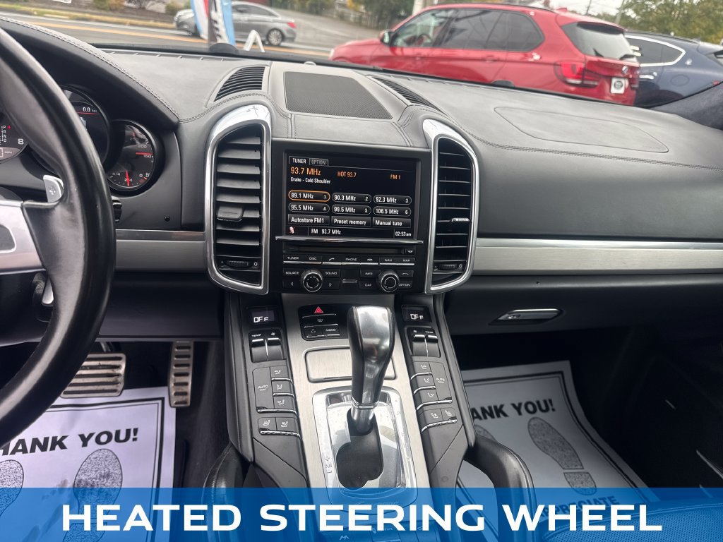 Used 2011 Porsche Cayenne Turbo AWD/4WD image 18