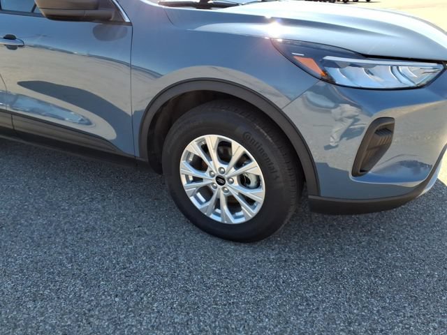 Certified 2023 Ford Escape Active w/ Tech Pack #1 image 4