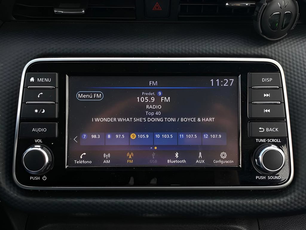 Used 2023 Nissan Kicks S FWD image 11