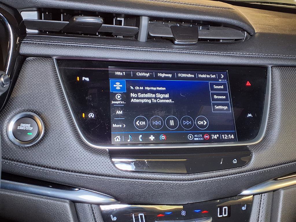 Certified 2025 Cadillac XT6 Luxury image 4