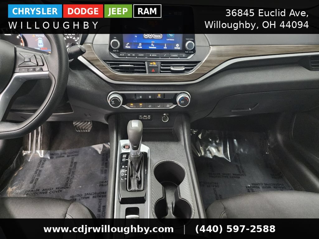 Used 2025 Nissan Altima 2.5 SV AWD/4WD image 20