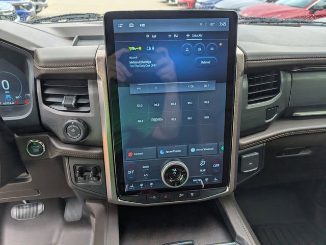 Used 2024 Ford Expedition Max King Ranch AWD/4WD image 38