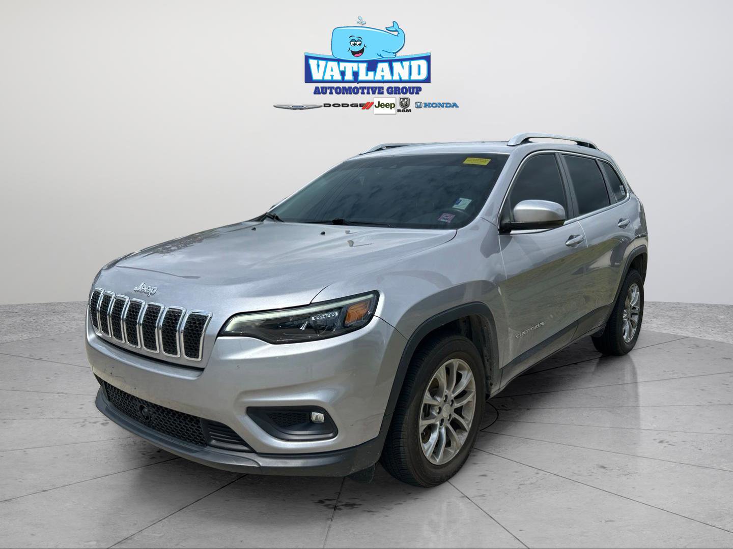 Certified 2021 Jeep Cherokee Latitude Lux w/ Comfort/Convenience Group FWD image 1