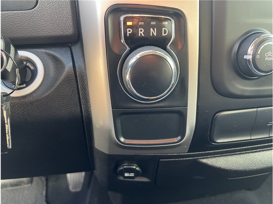 Used 2019 RAM 1500 Classic SLT RWD image 21