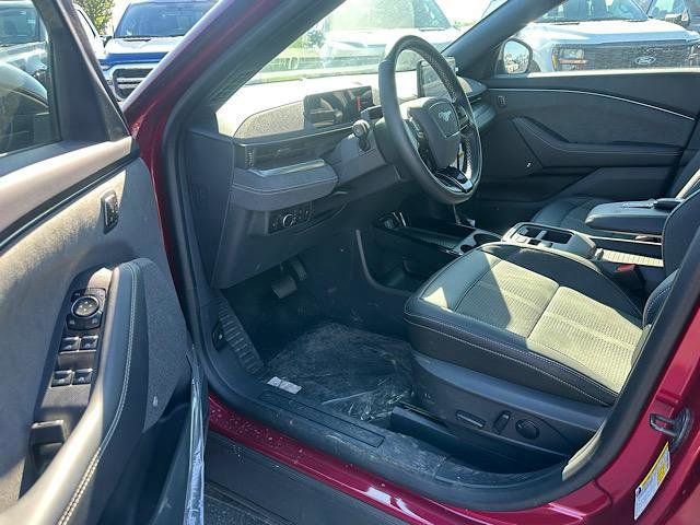 New 2025 Ford Mustang Mach-E GT image 9