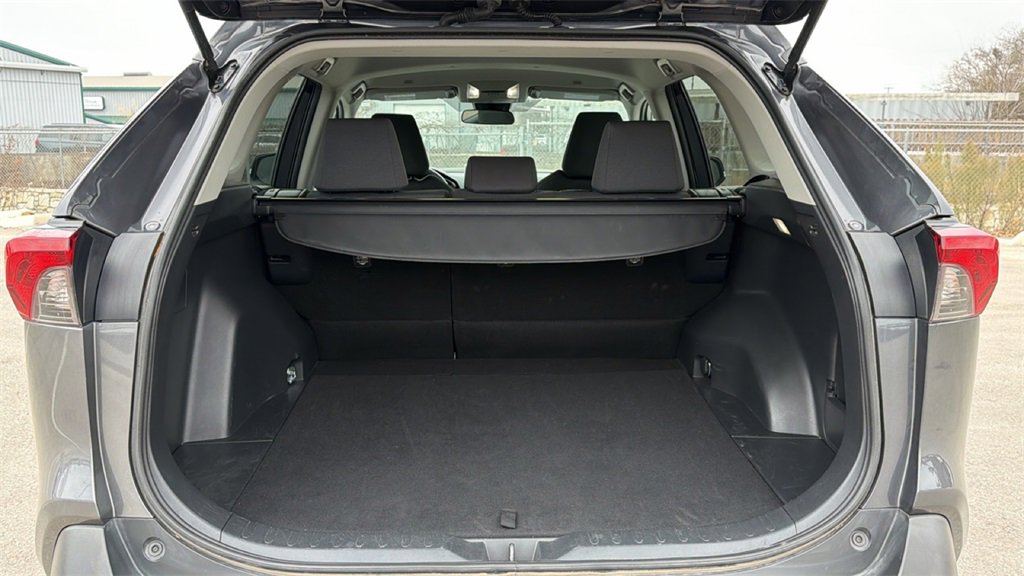Certified 2024 Toyota RAV4 XLE image 38