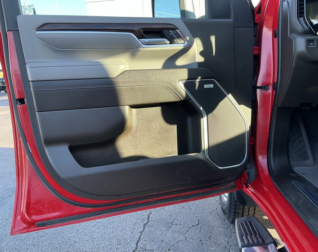 Used 2024 GMC Sierra 3500 SLT w/ SLT Convenience Package image 78