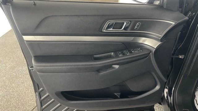 Used 2019 Ford Explorer XLT w/ Equipment Group 202A image 34