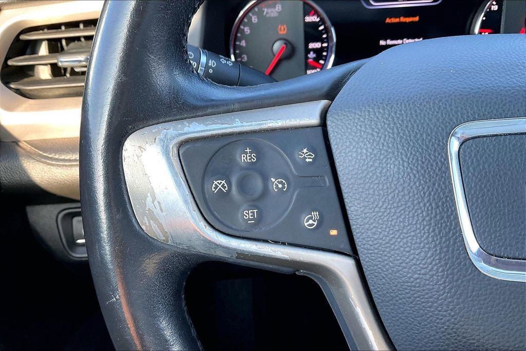 Used 2021 GMC Acadia Denali w/ Denali Technology Package image 13