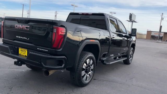 Used 2025 GMC Sierra 3500 Denali w/ Denali Reserve Package image 9