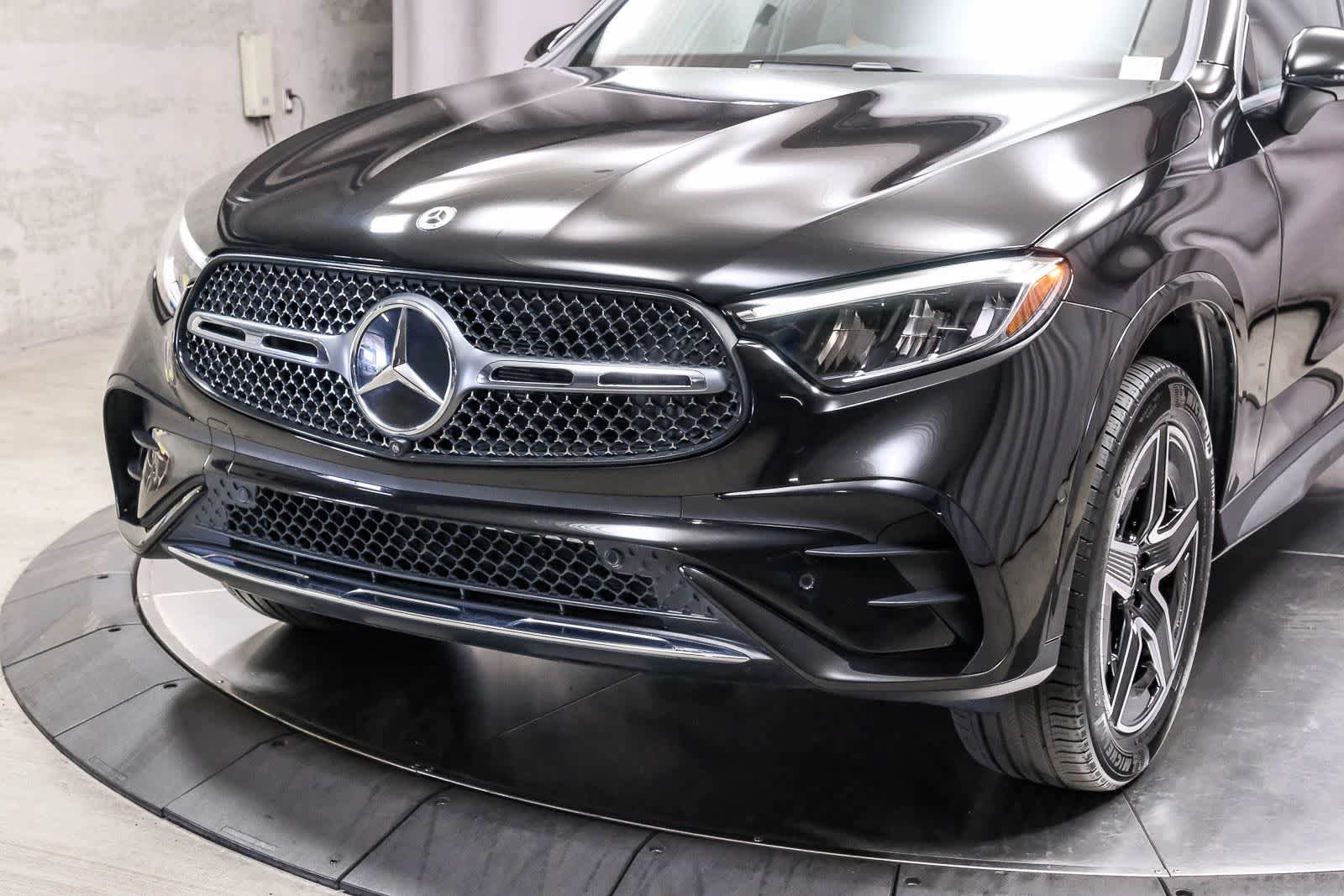 Certified 2024 Mercedes-Benz GLC 300 w/ AMG Line image 11