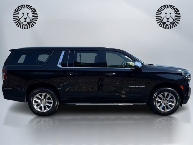 Used 2024 Chevrolet Suburban Premier AWD/4WD image 4