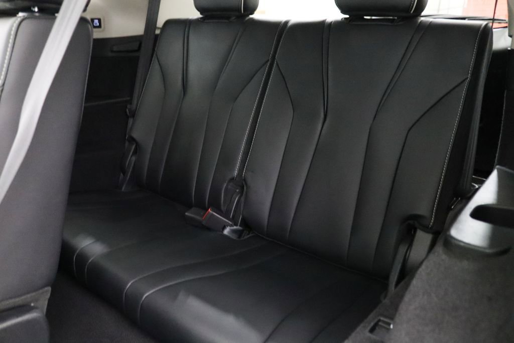 Used 2023 Acura MDX SH-AWD w/ Advance Package image 11