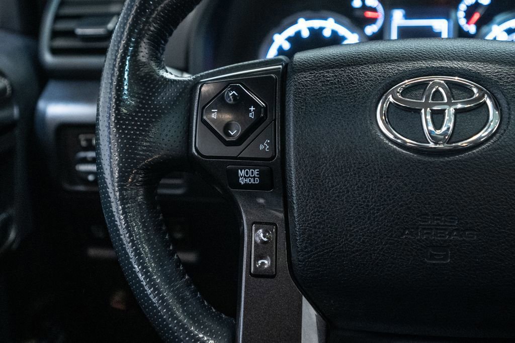 Certified 2023 Toyota 4Runner TRD Off-Road Premium image 32