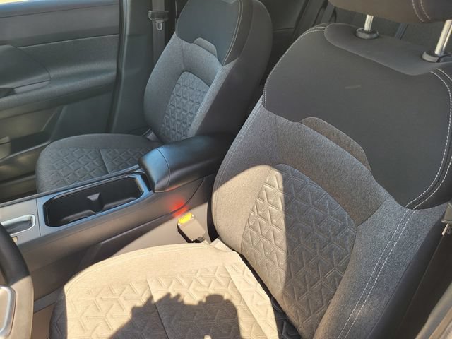 Used 2026 Nissan Kicks SV FWD image 13