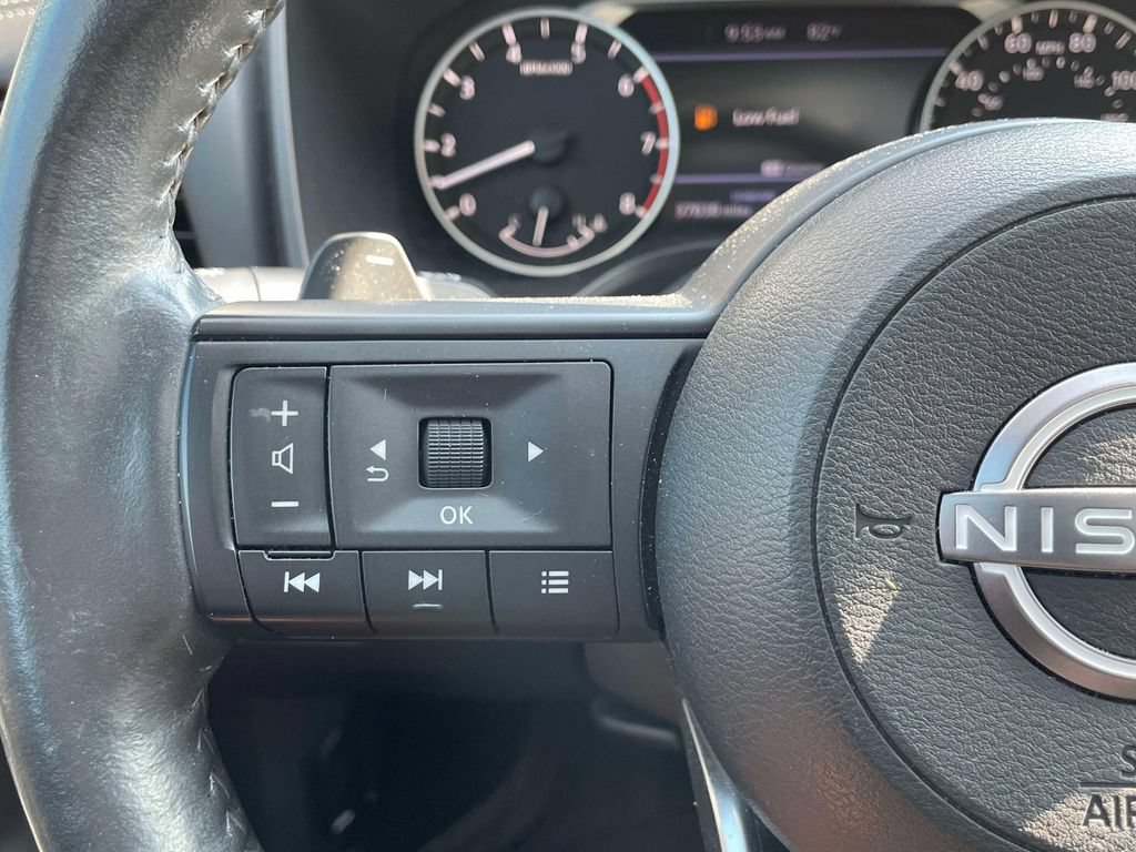 Used 2024 Nissan Rogue SV w/ SV Premium Package FWD image 24