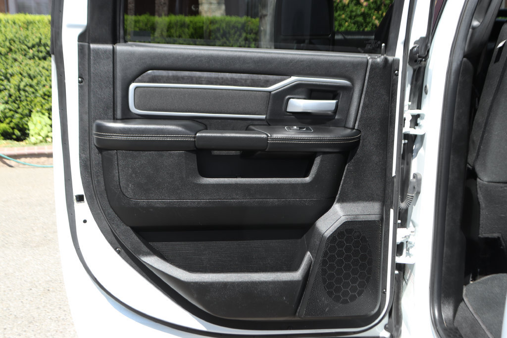 Used 2024 RAM 3500 Big Horn AWD/4WD image 35