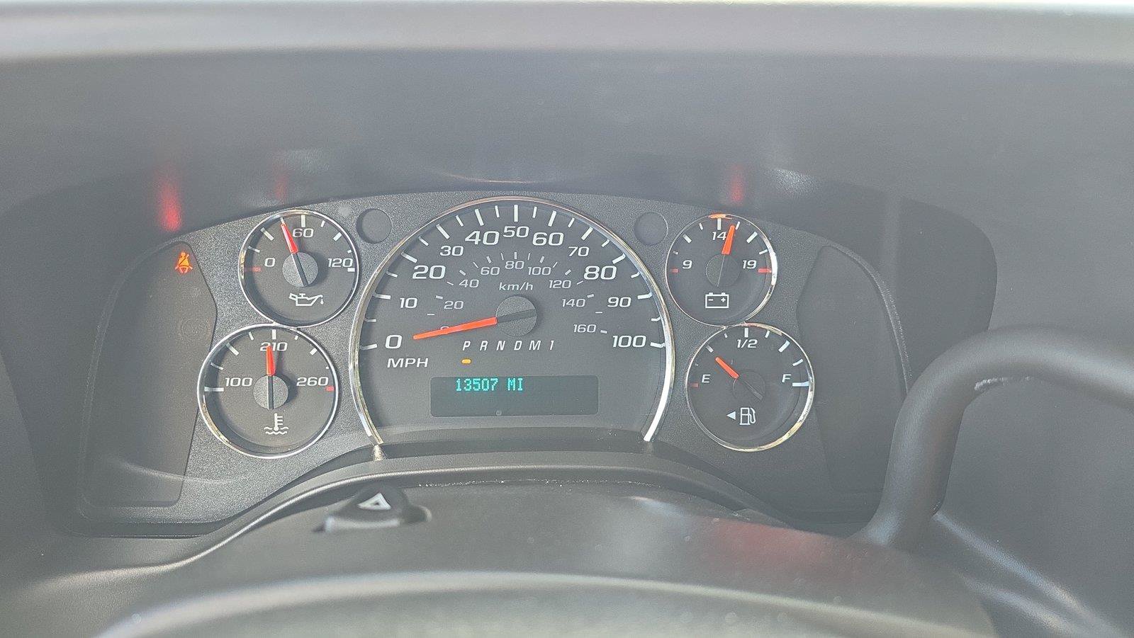 Used 2025 GMC Savana 2500 w/ Driver Convenience Package RWD image 10