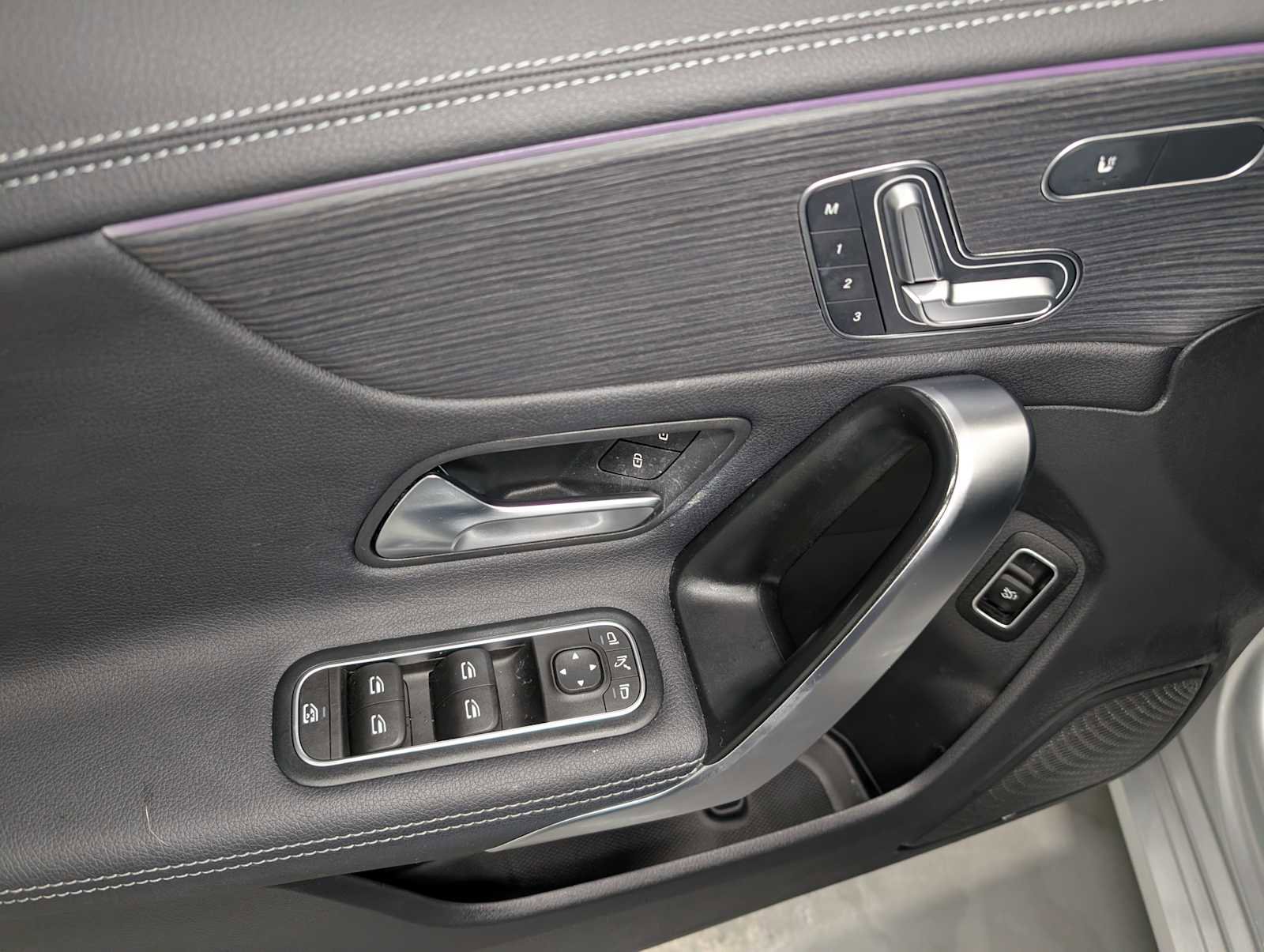 Certified 2023 Mercedes-Benz CLA 250 4MATIC image 32