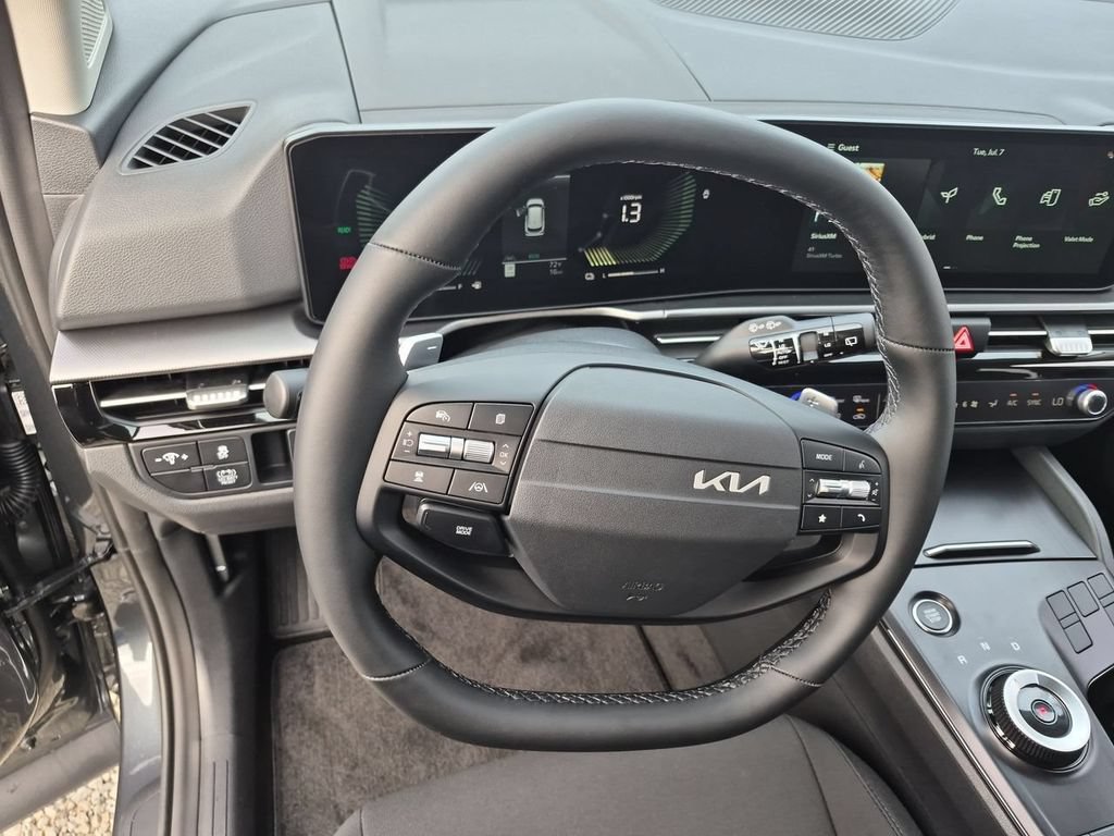New 2026 Kia Sportage LX FWD image 11