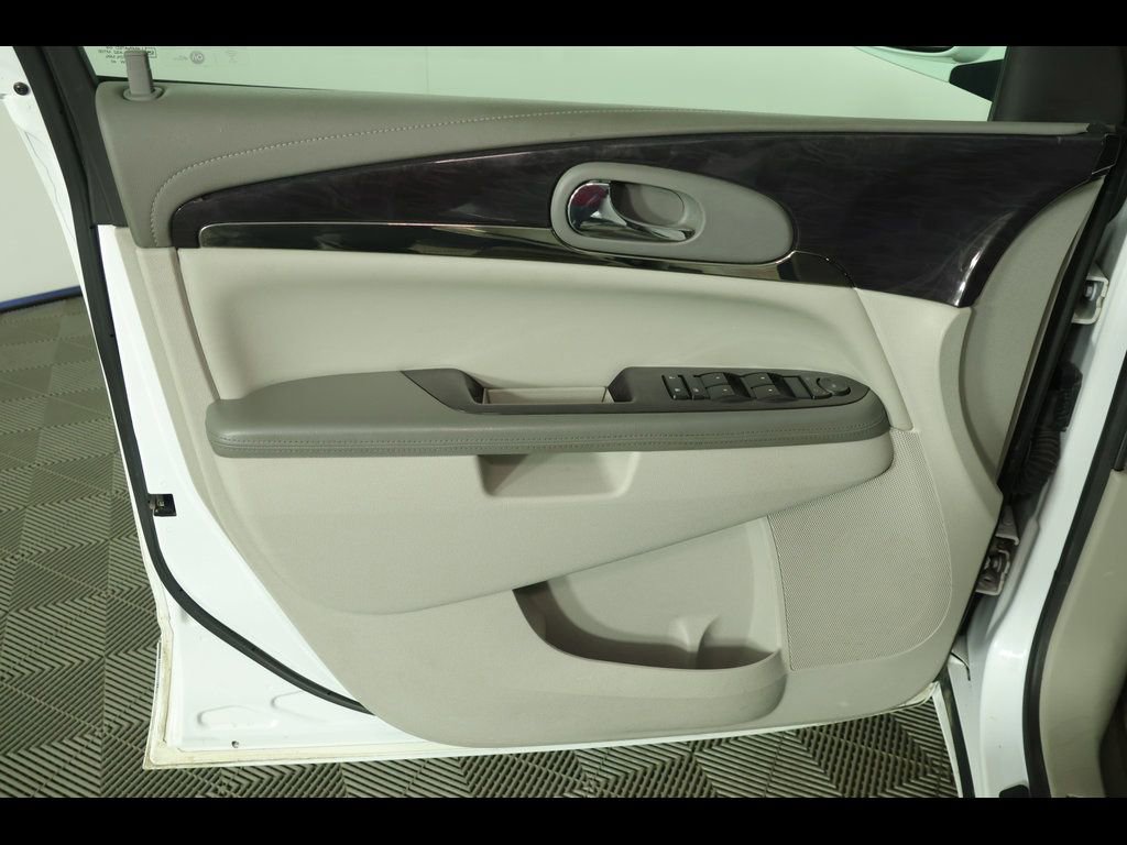 Used 2017 Buick Enclave Convenience FWD image 11