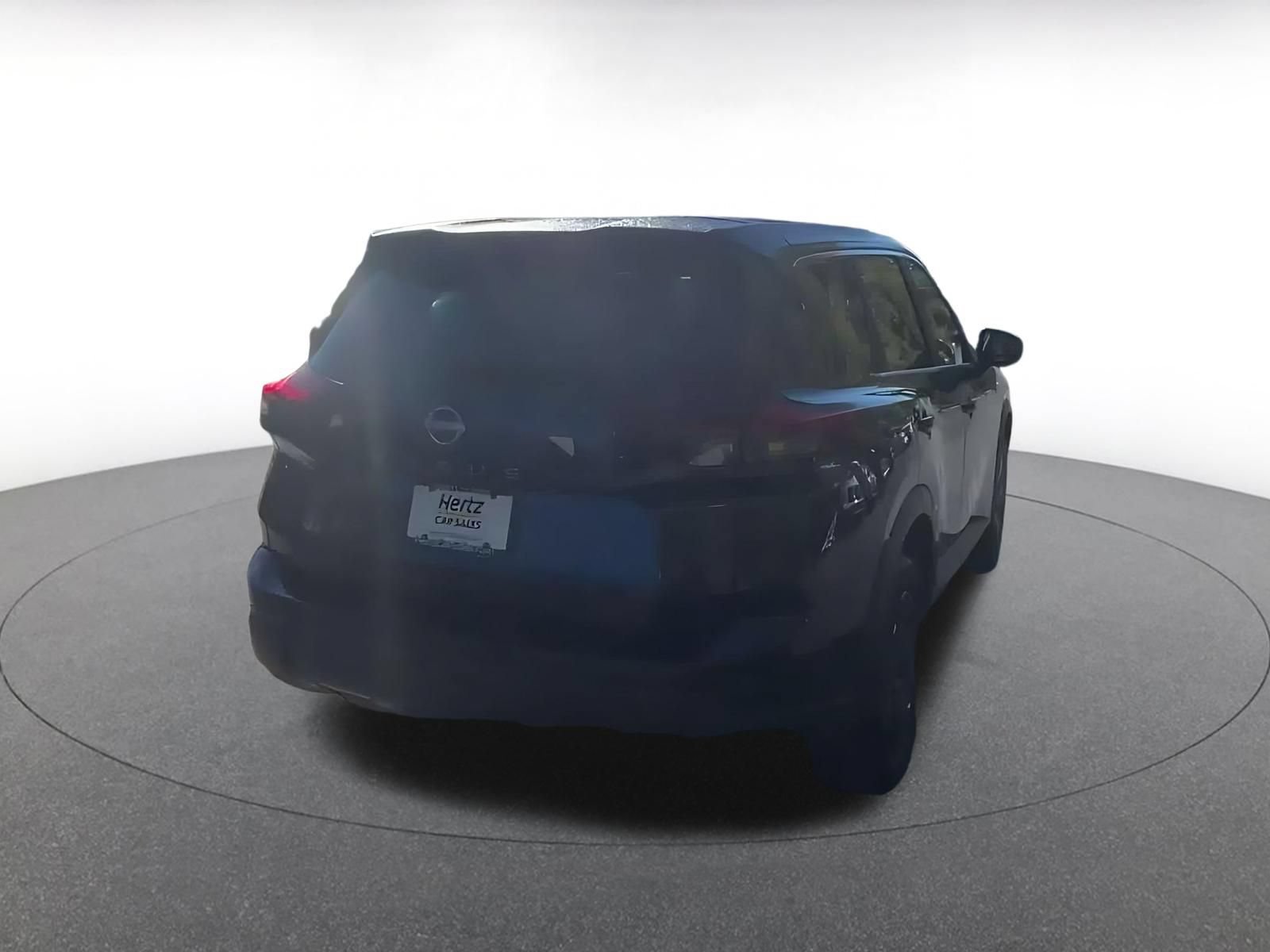 Used 2025 Nissan Rogue SV FWD image 13