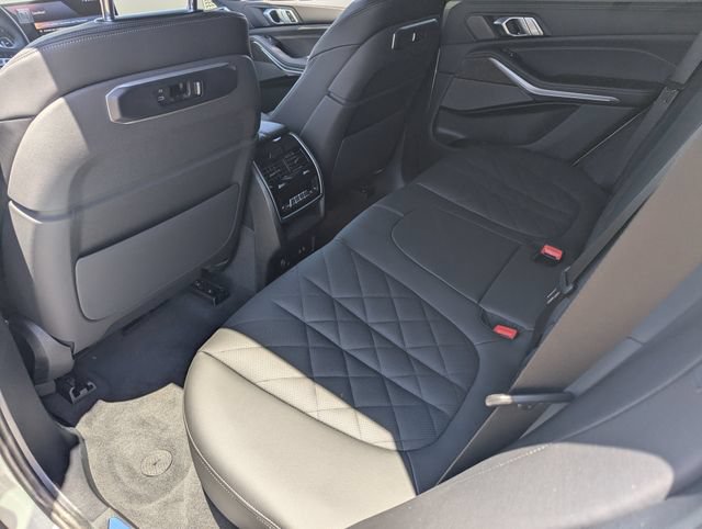 Used 2026 BMW X5 xDrive40i w/ Climate Comfort Package AWD/4WD image 18