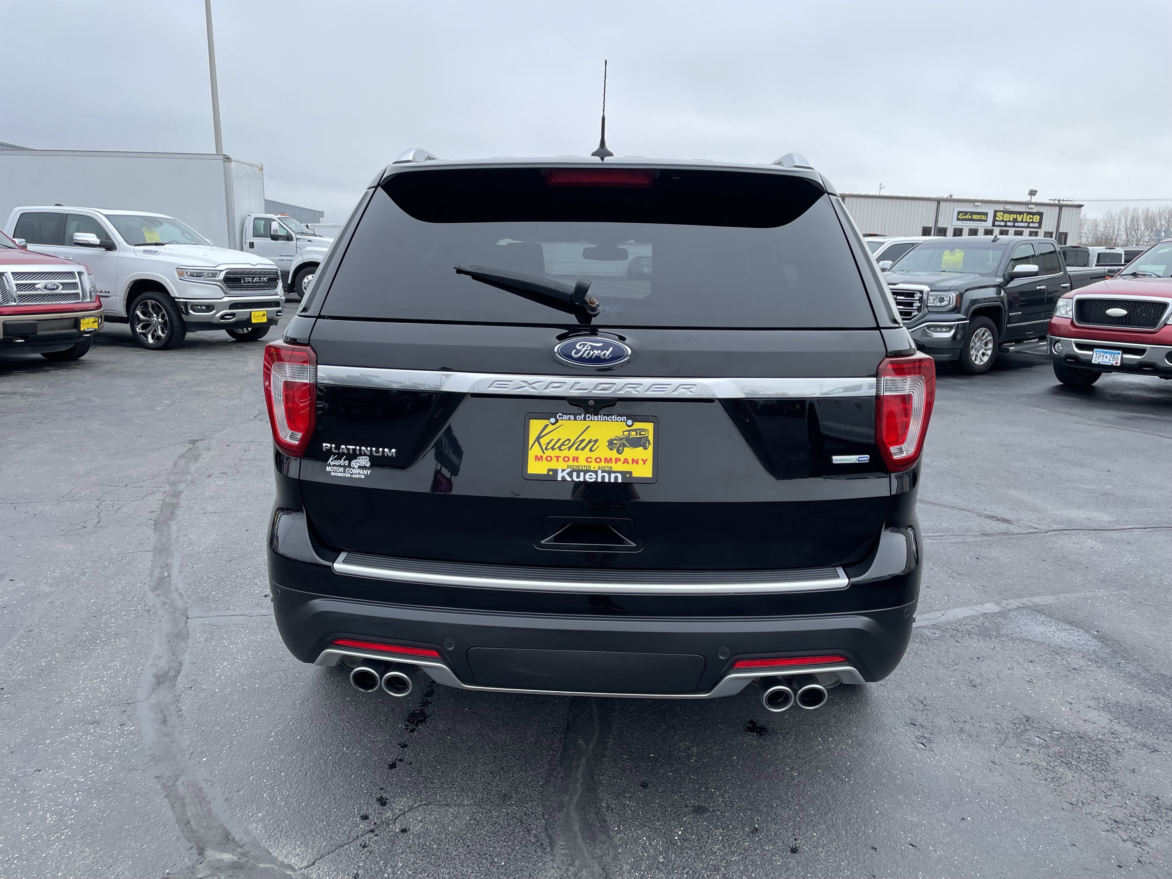 Used 2018 Ford Explorer Platinum AWD/4WD image 7