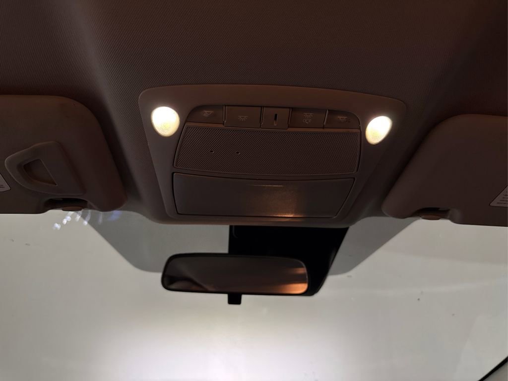 Used 2021 Nissan Rogue Sport SV FWD image 18