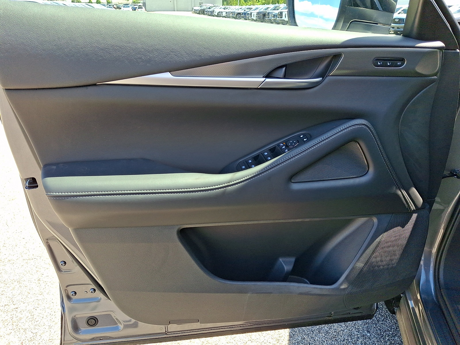 New 2027 INFINITI QX65 Luxe AWD/4WD image 8