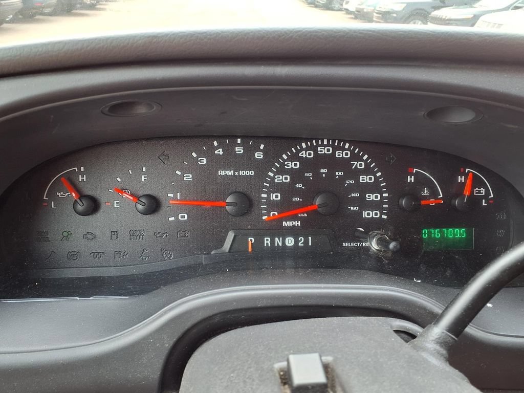 Used 2008 Ford E-250 and Econoline 250 RWD image 16